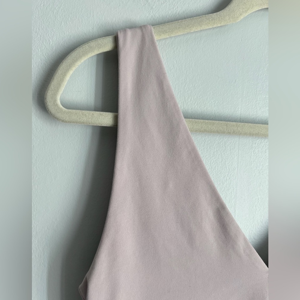 Aritzia Babaton Bodysuit Lailac Large - Picture 4 of 14